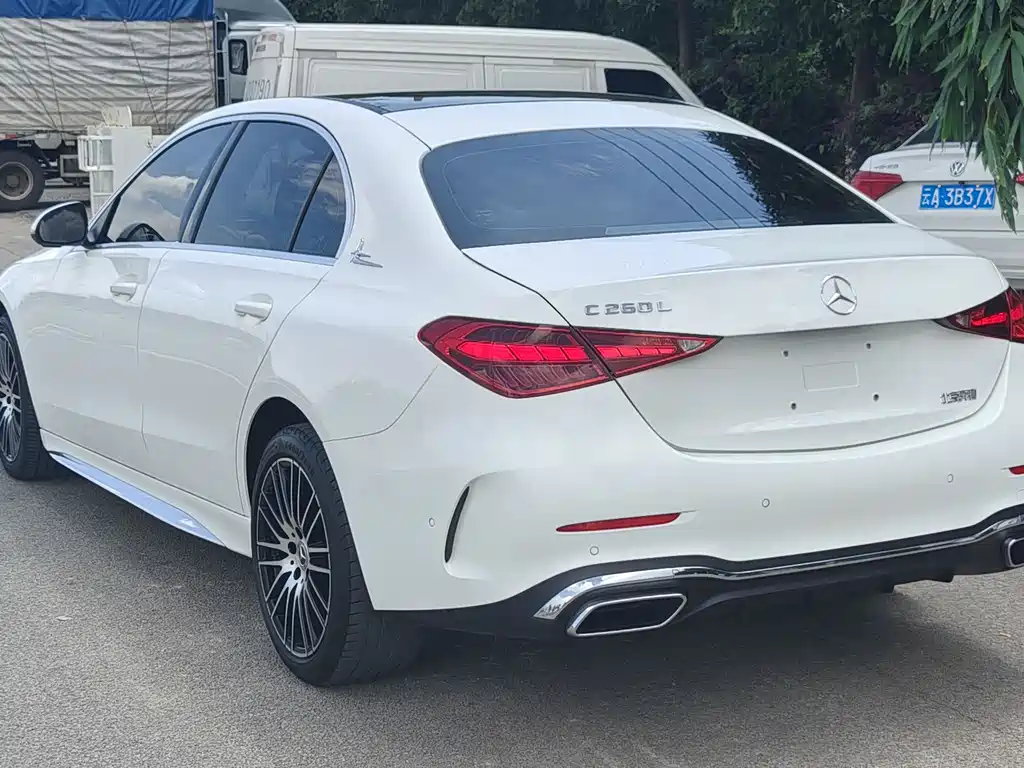 Mercedes-Benz C-Class 2023
