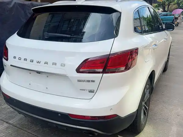 Borgward BX7 2016