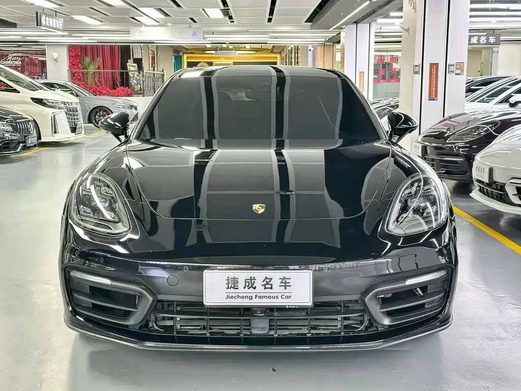 Porsche Panamera 2018 — фото 2