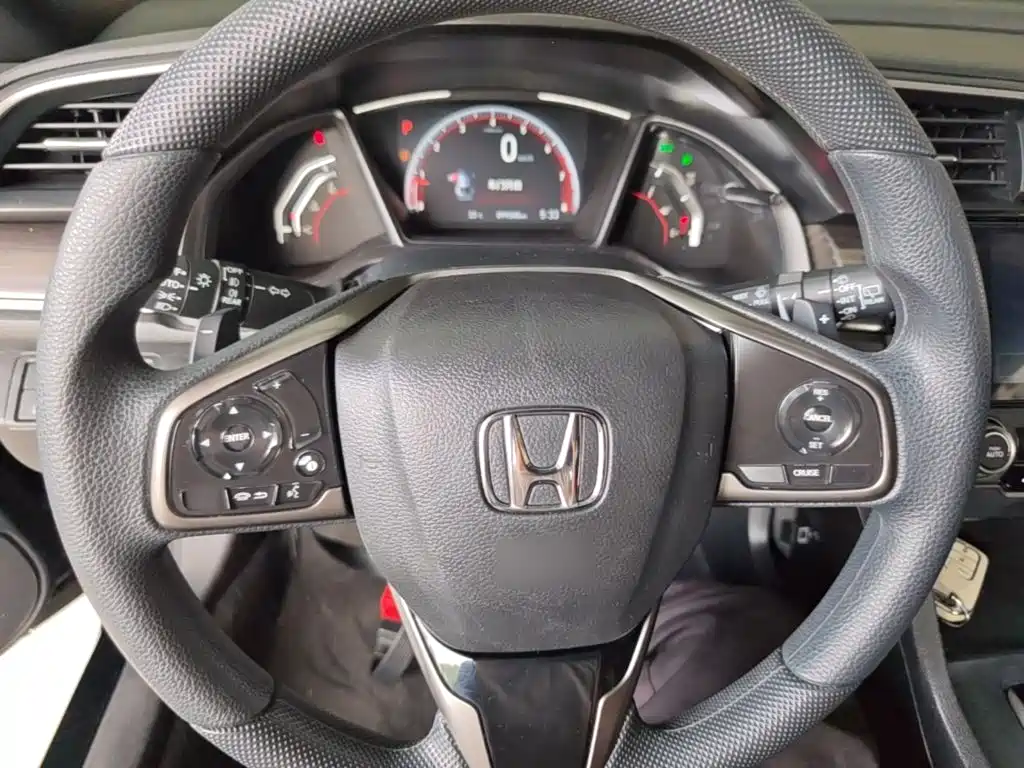 Honda Civic 2022 — фото 11