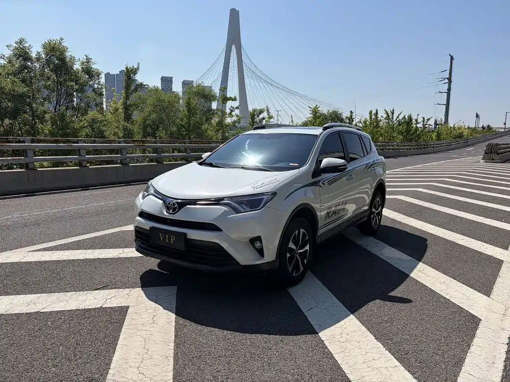 Toyota RAV4 2018