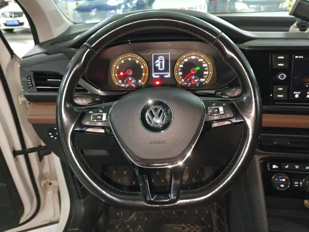 Volkswagen Tuyue 2019