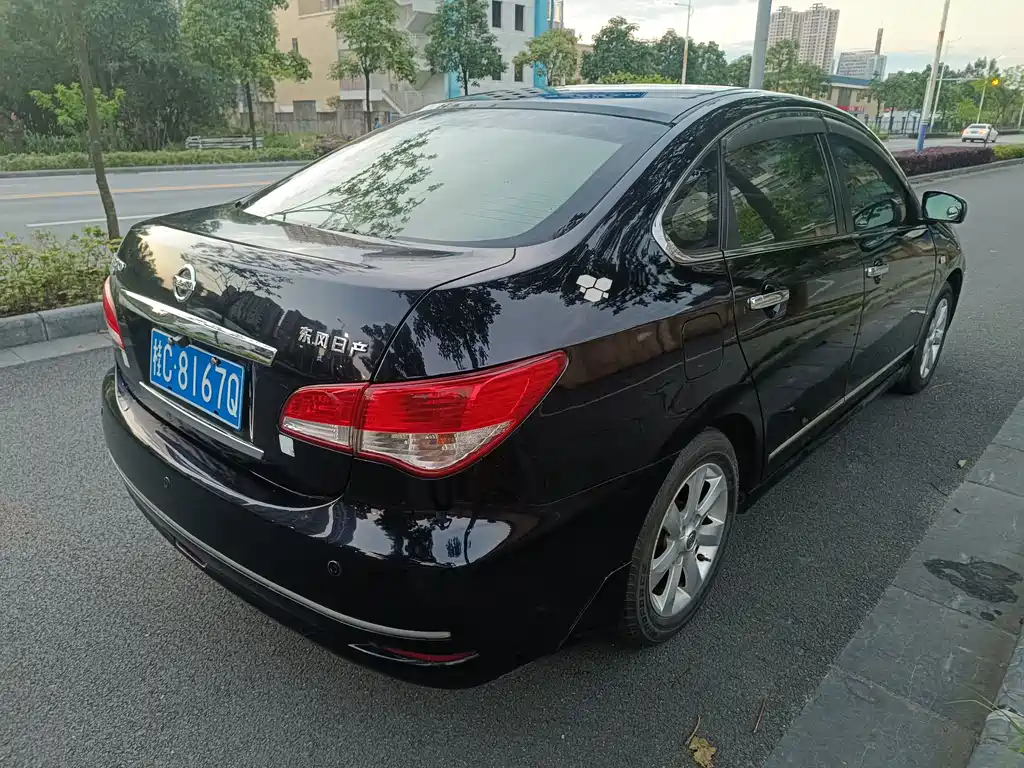 Nissan Sylphy 2010 — фото 4