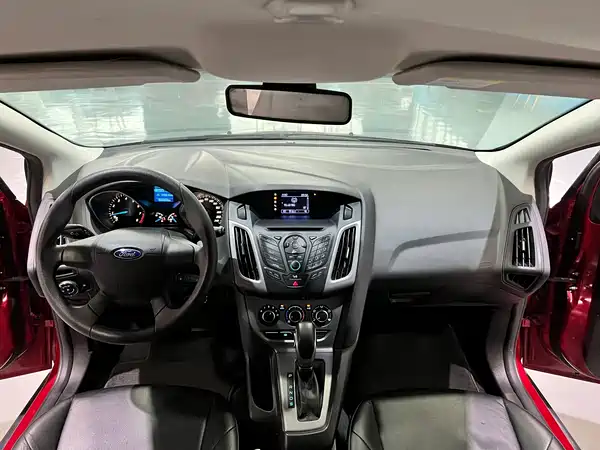 Ford Focus 2012