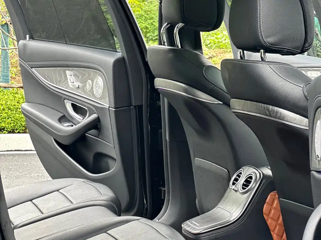 Mercedes-Benz E-Class 2020