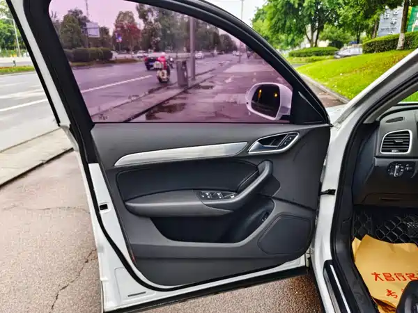 Audi Q3 2017