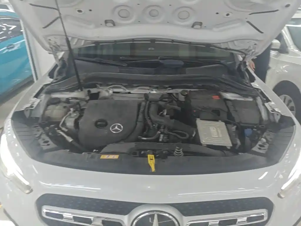 Mercedes-Benz GLA 2021 — фото 20