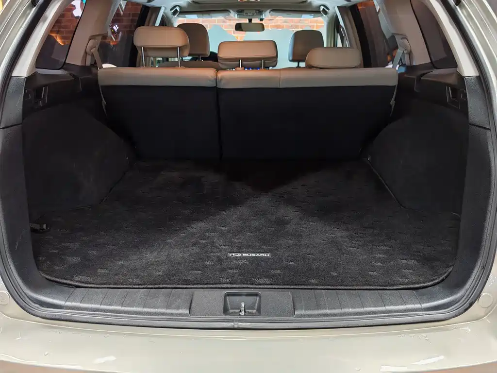 Subaru Outback 2011 — фото 14