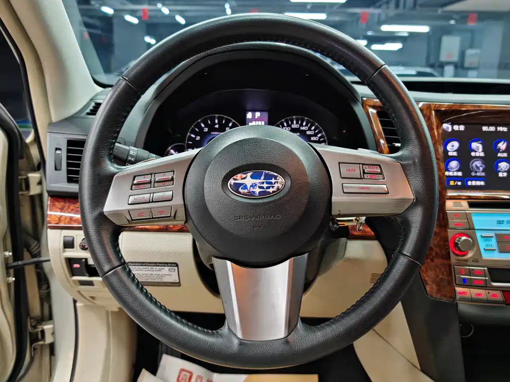 Subaru Outback 2011 — фото 17