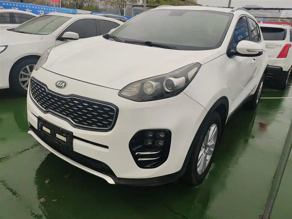 Kia KX5 2016 — фото 1