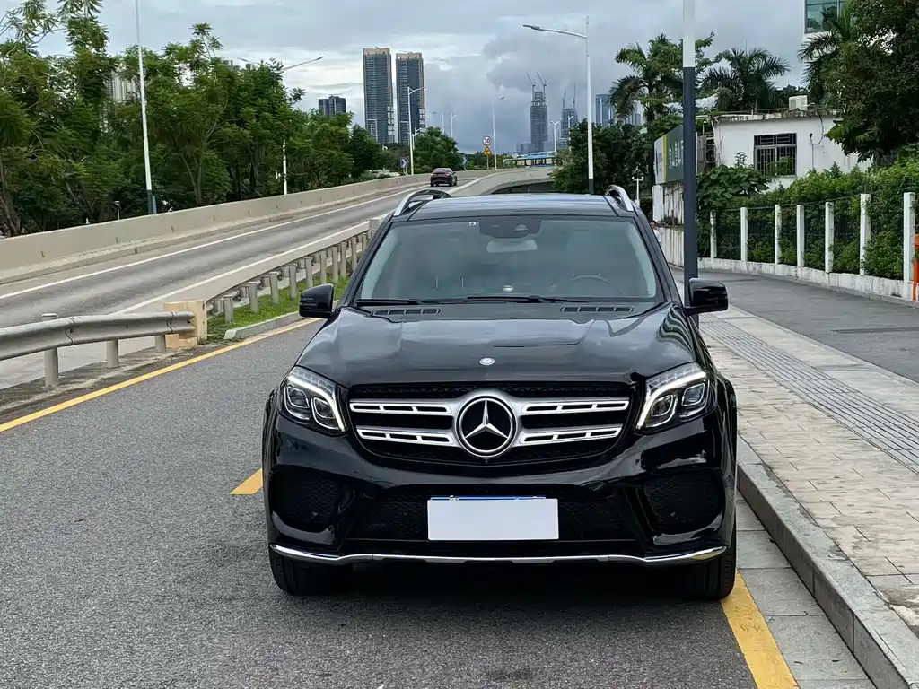 Mercedes-Benz GLS 2017 — фото 2