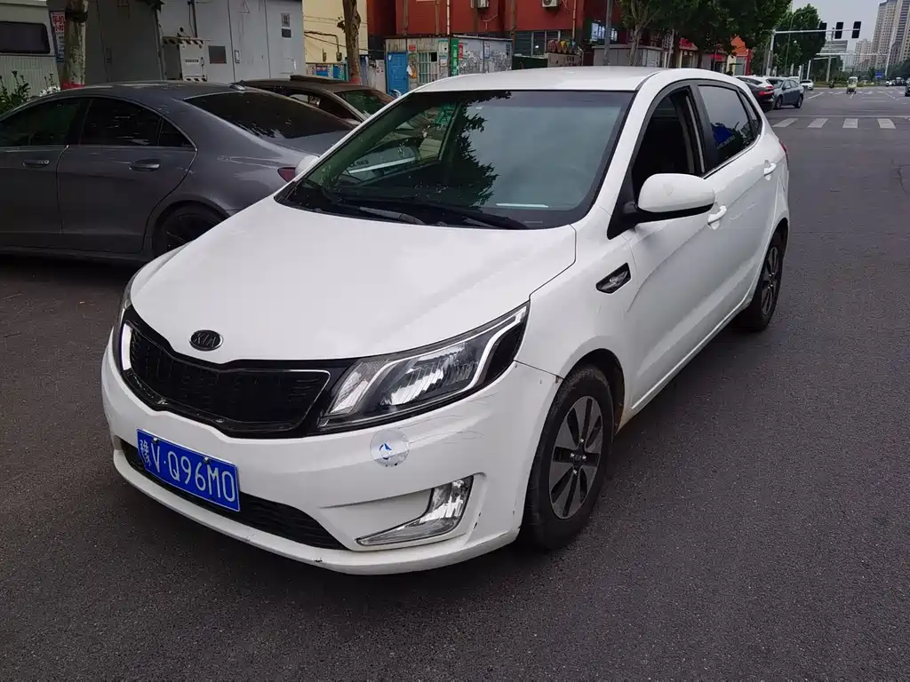 Kia K2 2012