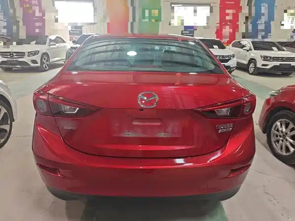 Mazda 3 Axela 2019
