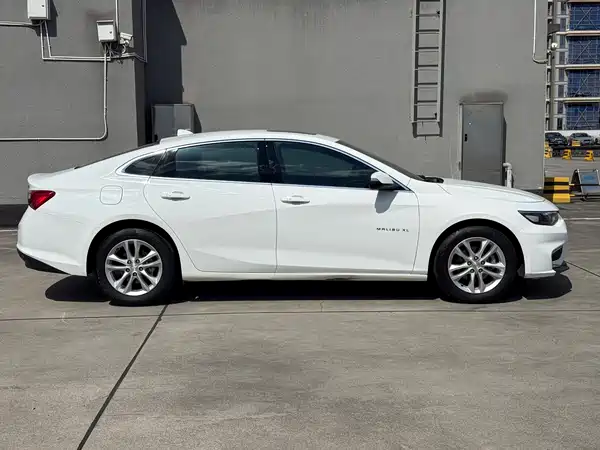 Chevrolet Malibu XL 2016