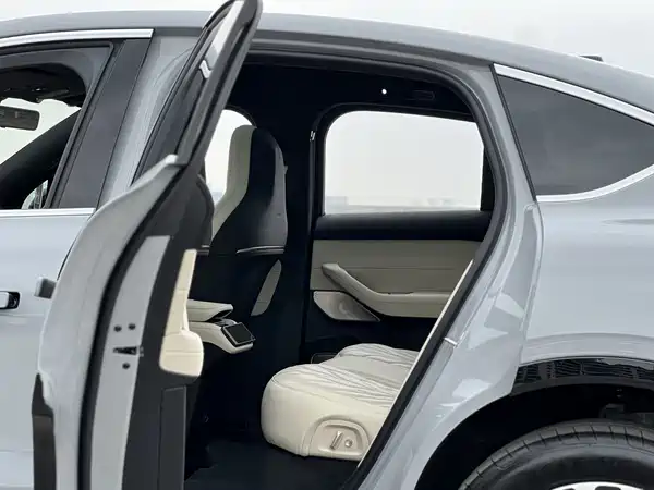 NIO EC6 2025