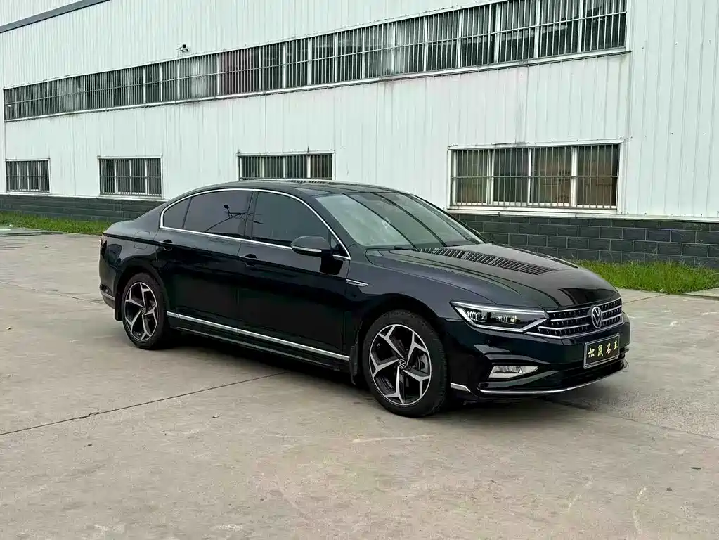 Volkswagen Magotan 2024