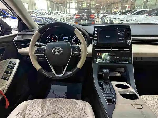 Toyota Avalon 2019
