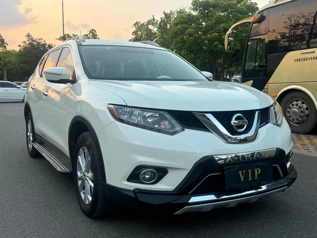 Nissan X-Trail 2016 — фото 2