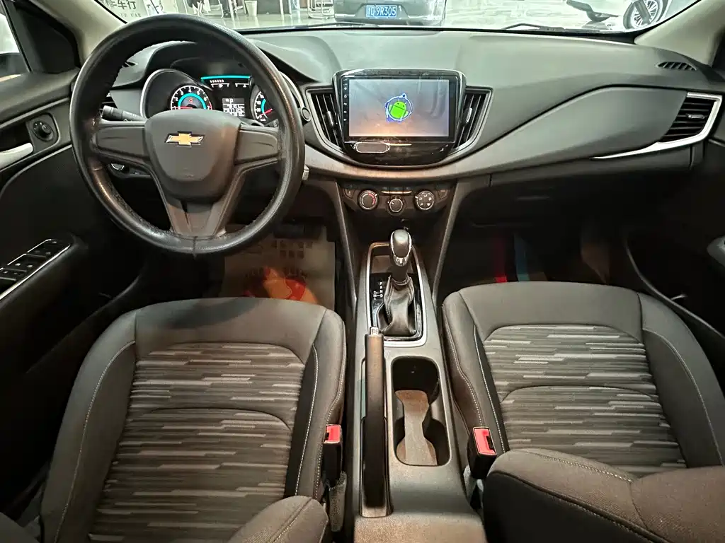 Chevrolet Cavalier 2019 — фото 12