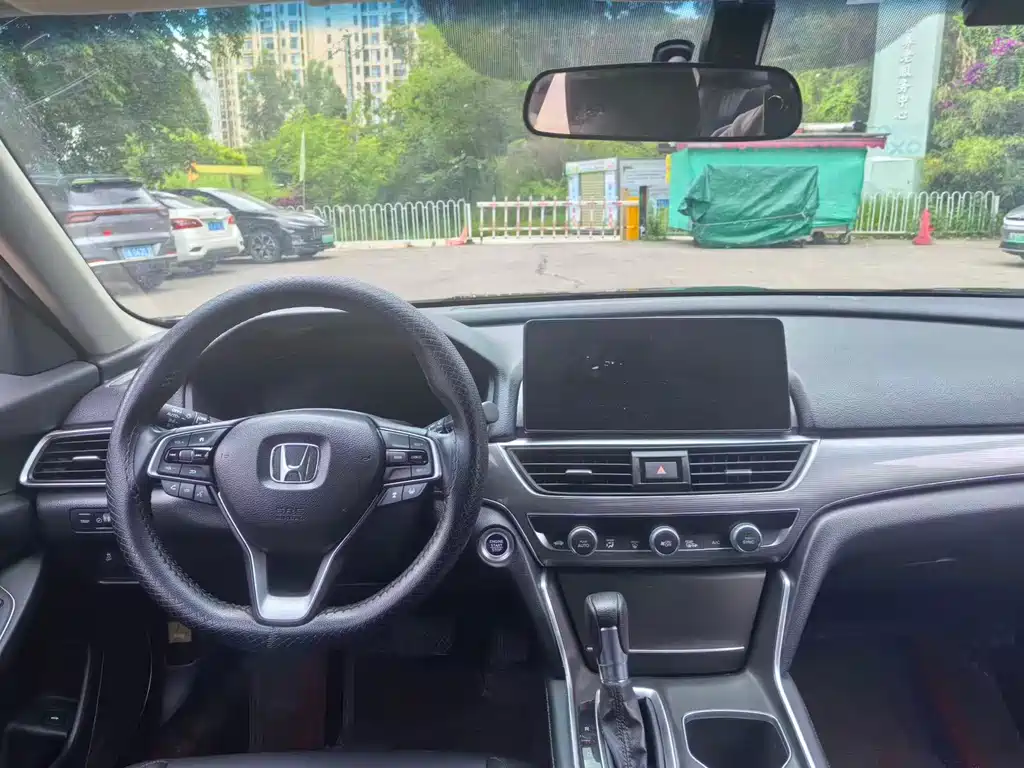 Honda Accord 2022