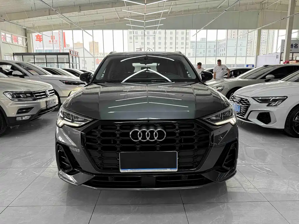 Audi Q3 2023