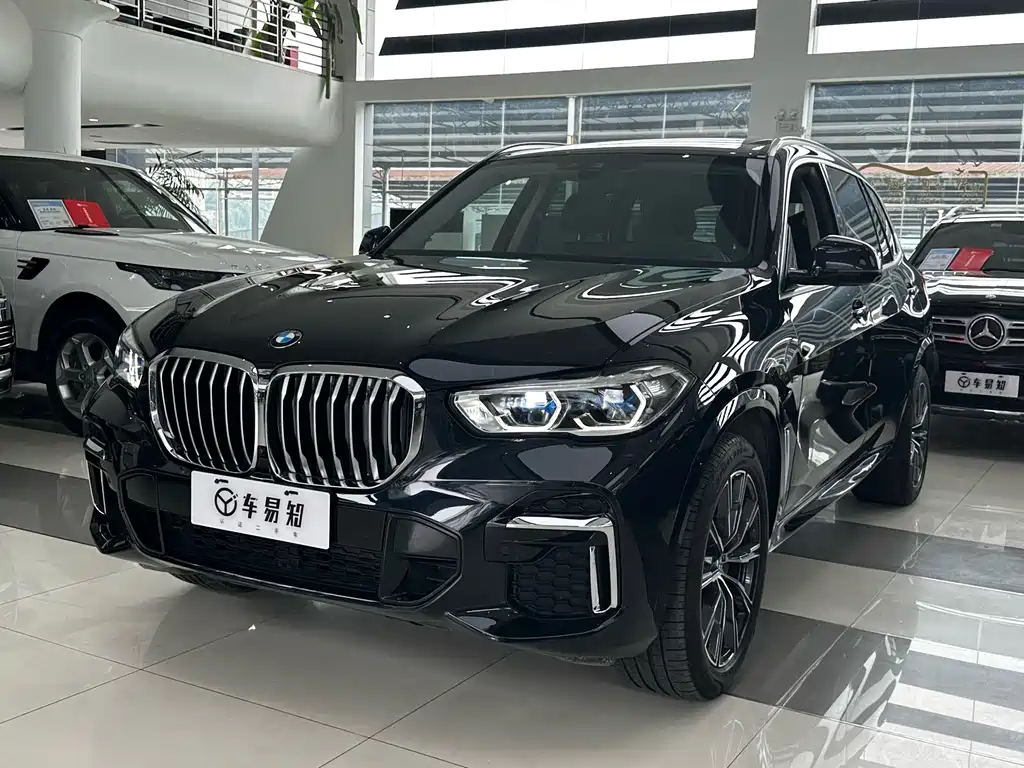BMW X5 2022 — фото 1