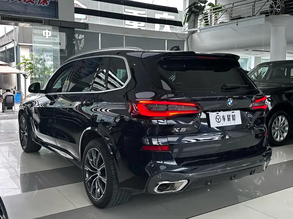 BMW X5 2022 — фото 13
