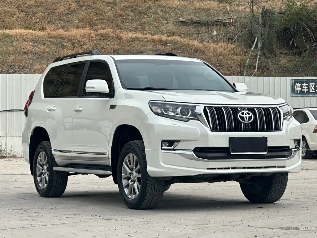 Toyota Prado 2020