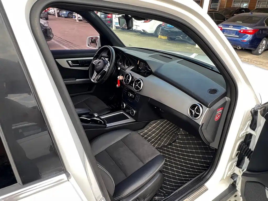 Mercedes-Benz GLK-Class 2015 — фото 17