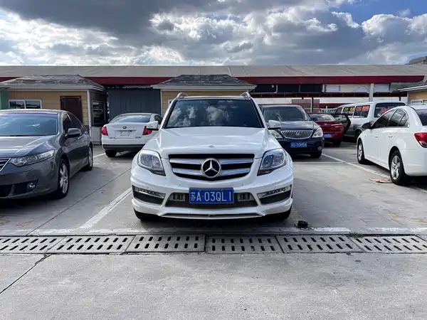 Mercedes-Benz GLK-Class 2015
