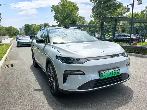 Leapmotor C11 2025