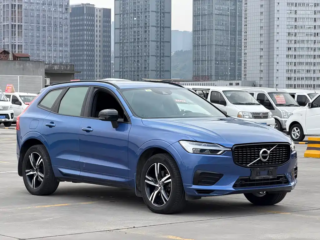 Volvo XC60 2020 — фото 4