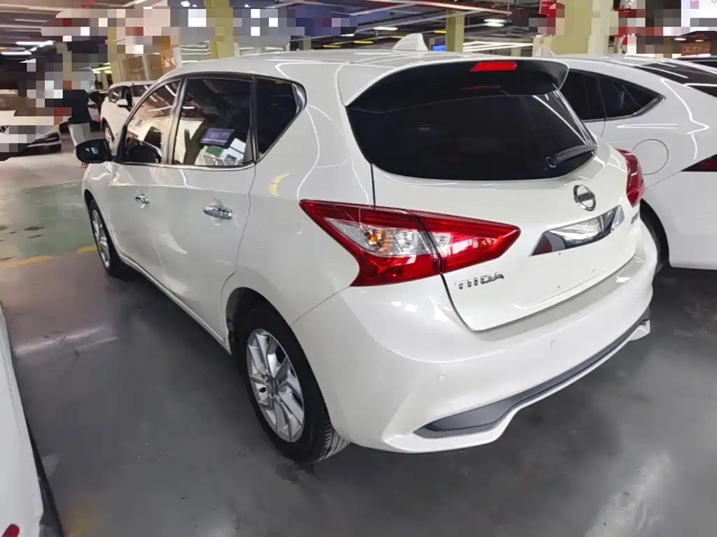 Nissan Tiida 2022