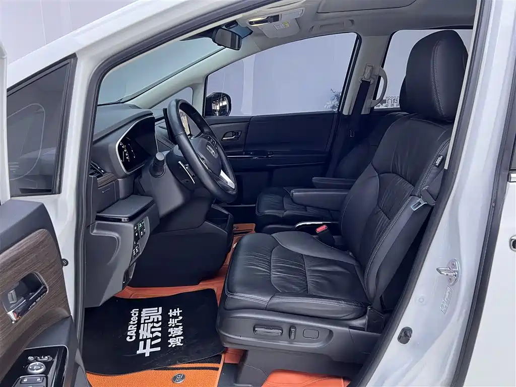 Honda Odyssey 2024 — фото 18