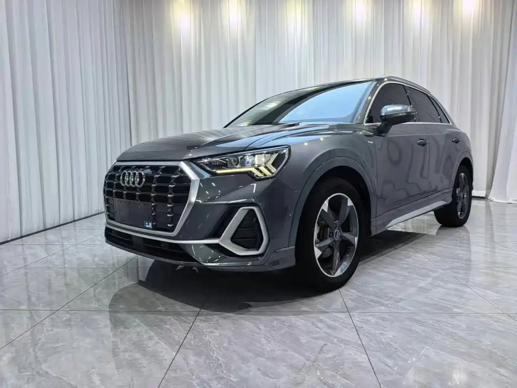 Audi Q3 2022