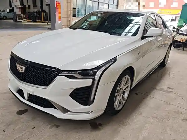 Cadillac CT4 2020