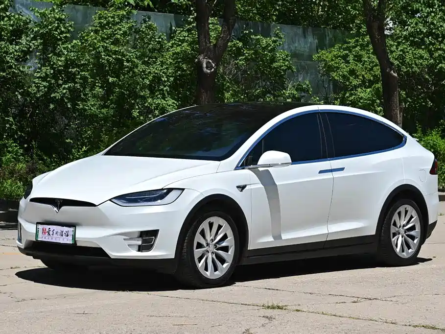 Tesla Model X 2018