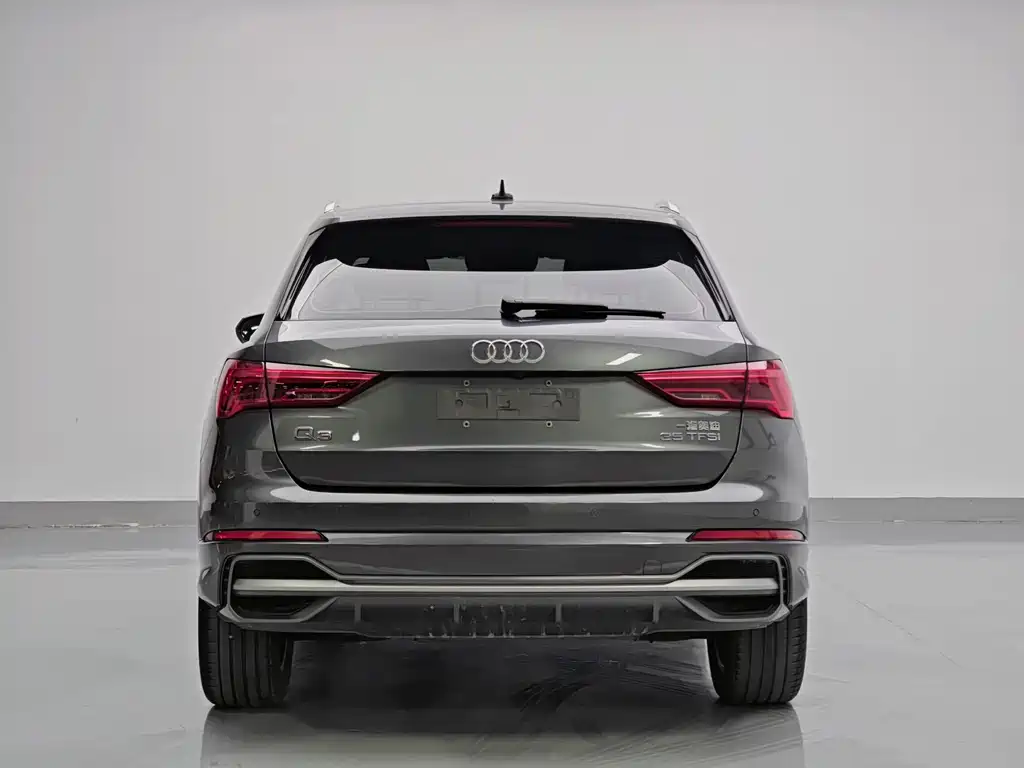 Audi Q3 2023