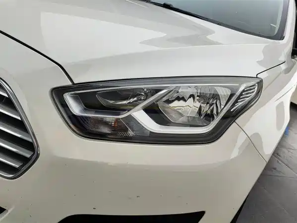 Ford Escort 2018