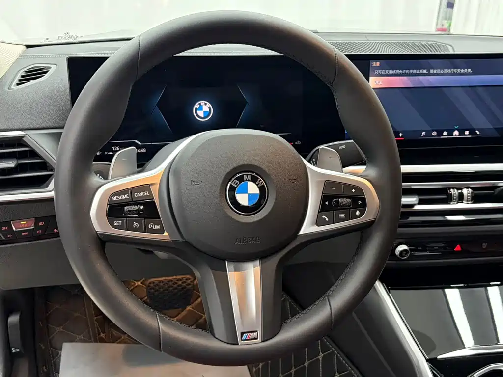 BMW 3 Series 2023 — фото 10