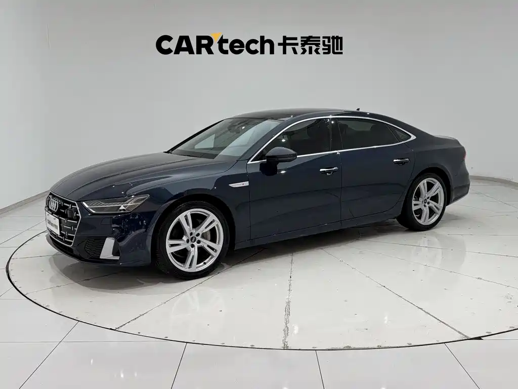 Audi A7L 2023 — фото 1