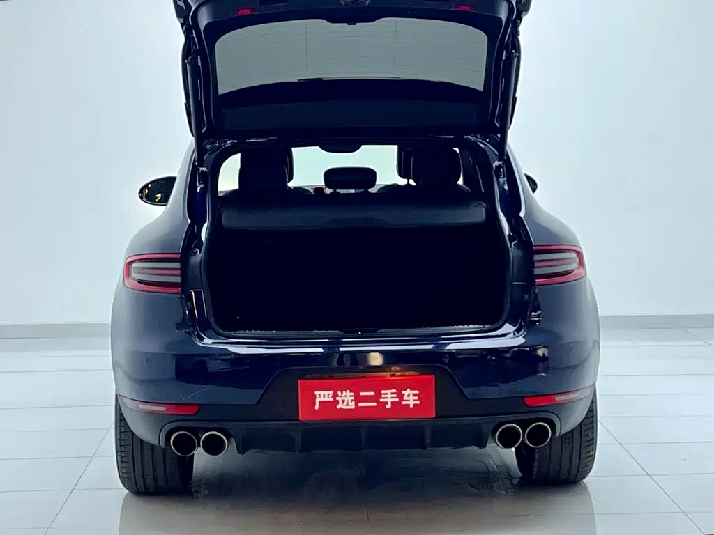 Porsche Macan 2017 — фото 20