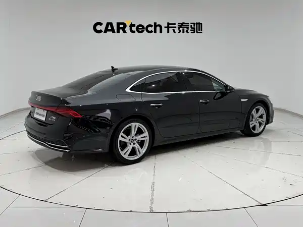Audi A7L 2023