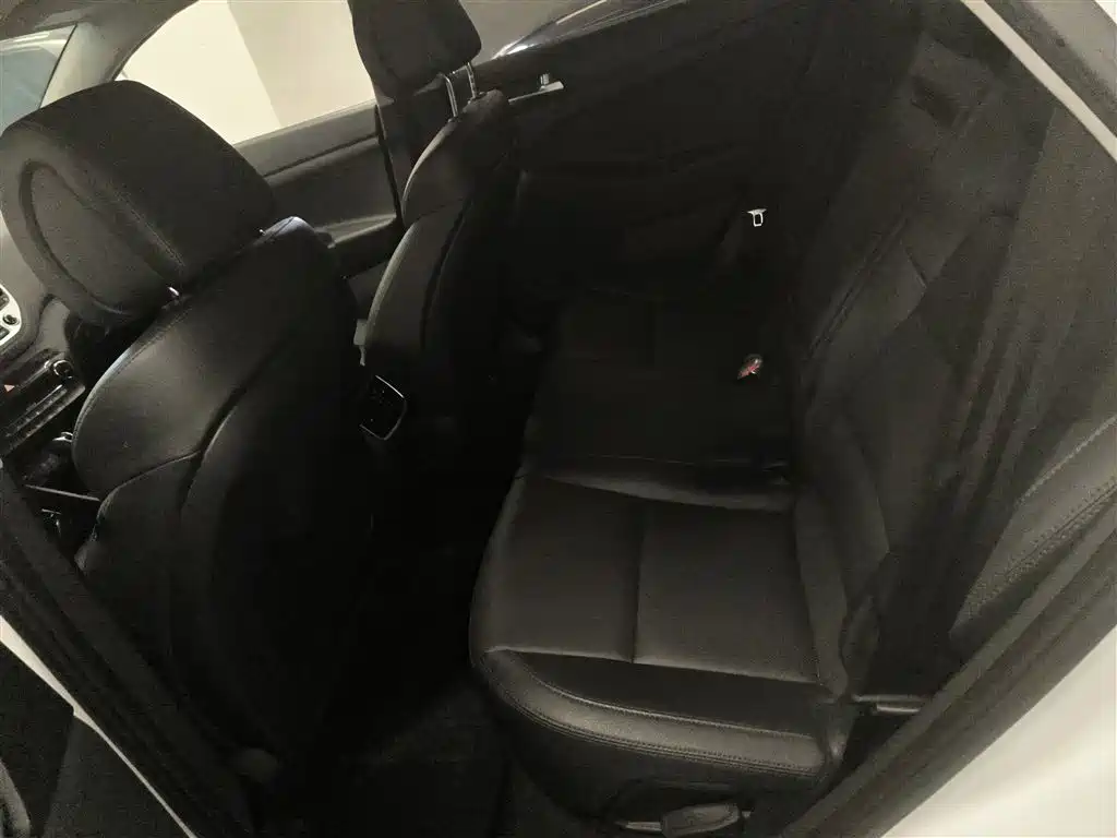 Hyundai Tucson 2018 — фото 14