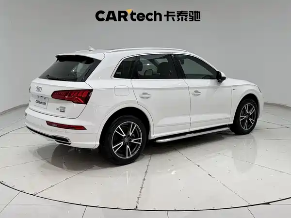 Audi Q5L 2019