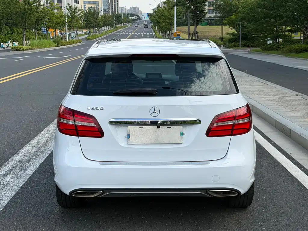 Mercedes-Benz B-Class 2016