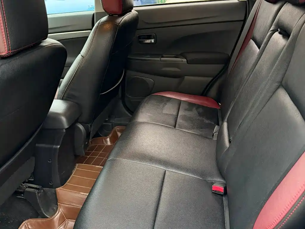 Mitsubishi Jinxuan ASX 2014 — фото 10
