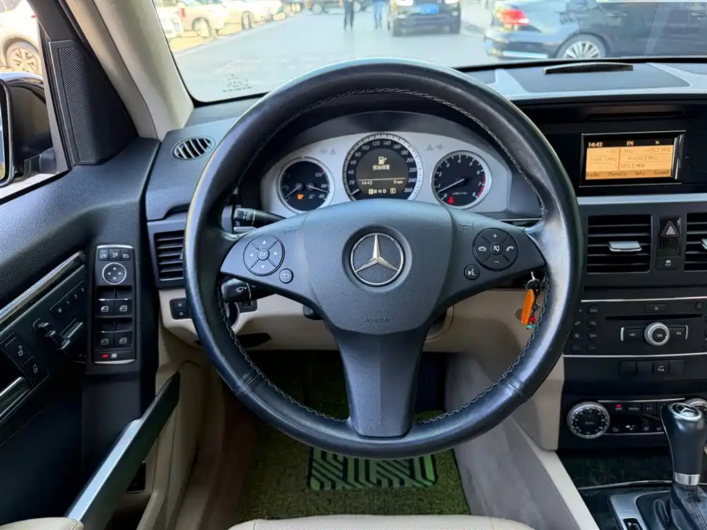 Mercedes-Benz GLK-Class 2011 — фото 5