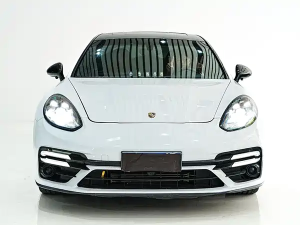 Porsche Panamera 2012