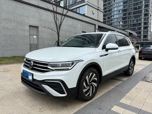 Volkswagen Tiguan L 2023